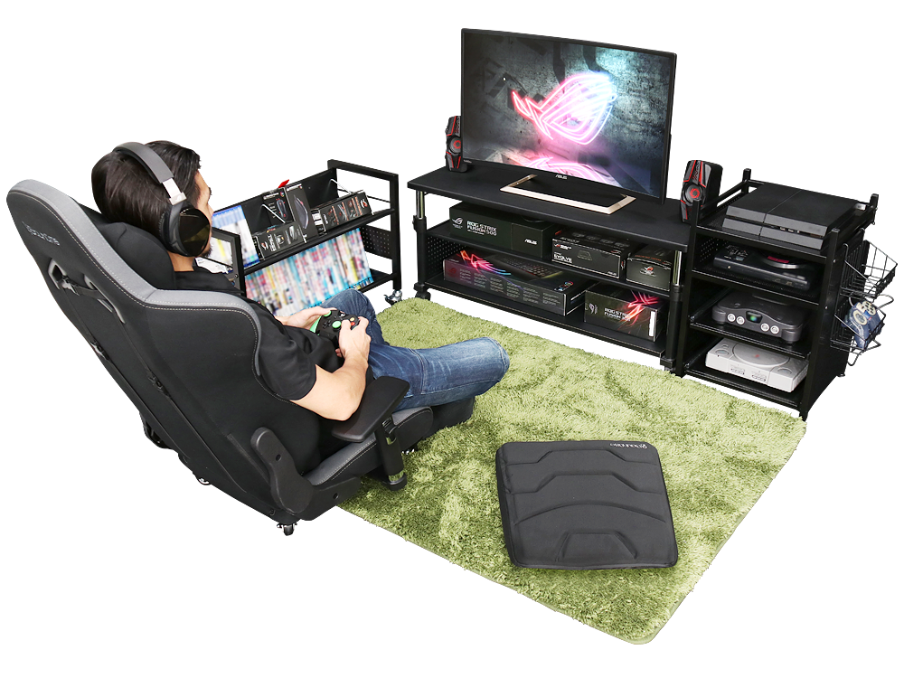 Japan goes beyond gaming desks with the gaming bed【Video】
