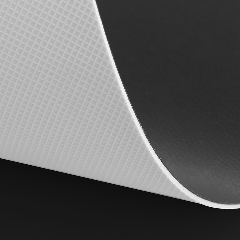 Treated with Anti-Slip Materialto Prevent Slipping